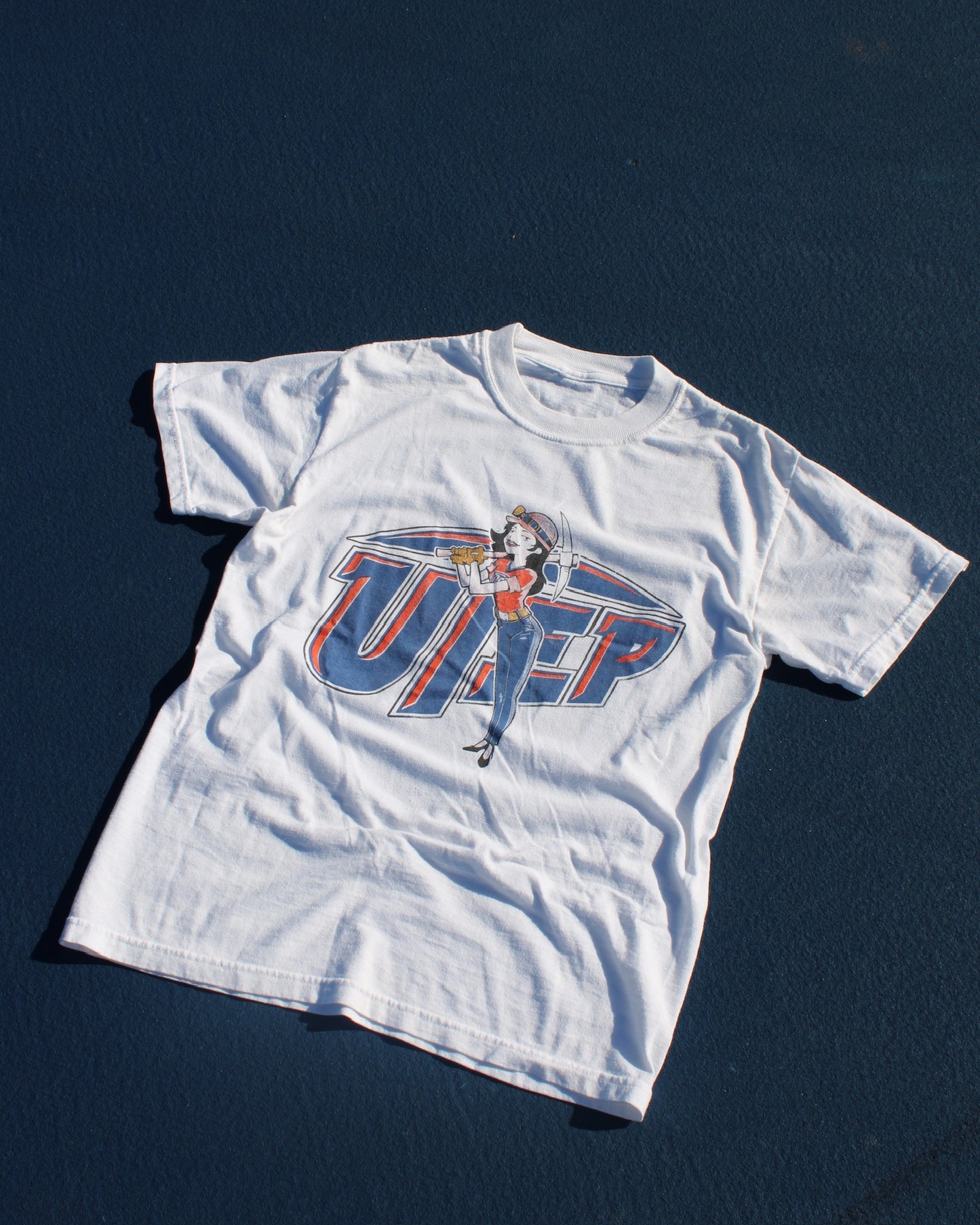Evi11 Twin Vintage - UTEP Tee