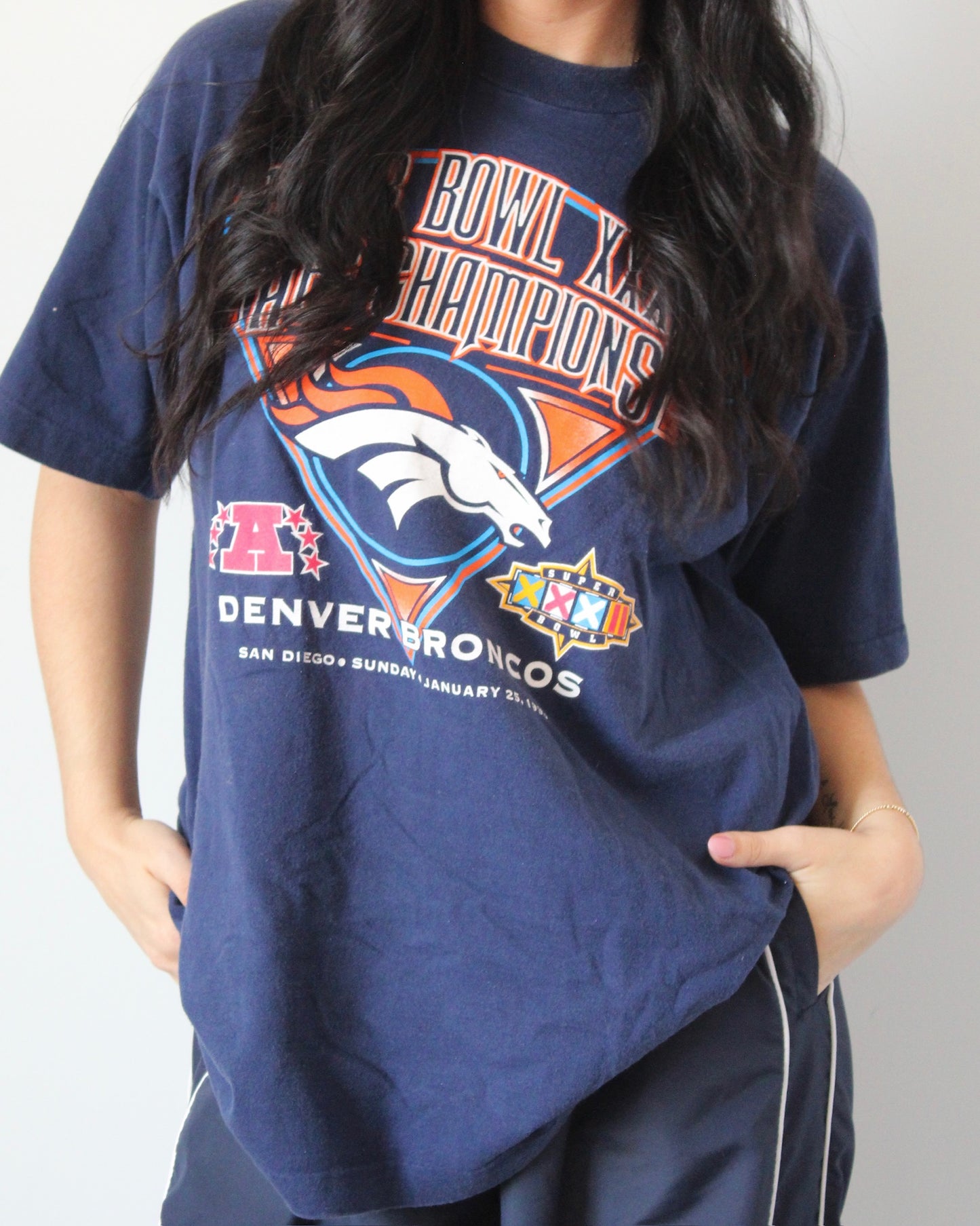 Evi11 Twin Vintage Tee - Broncos