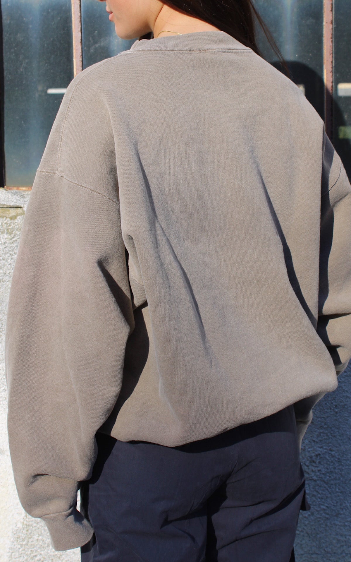 Evi11 Twin Unlimited Vintage Crewneck // Stone