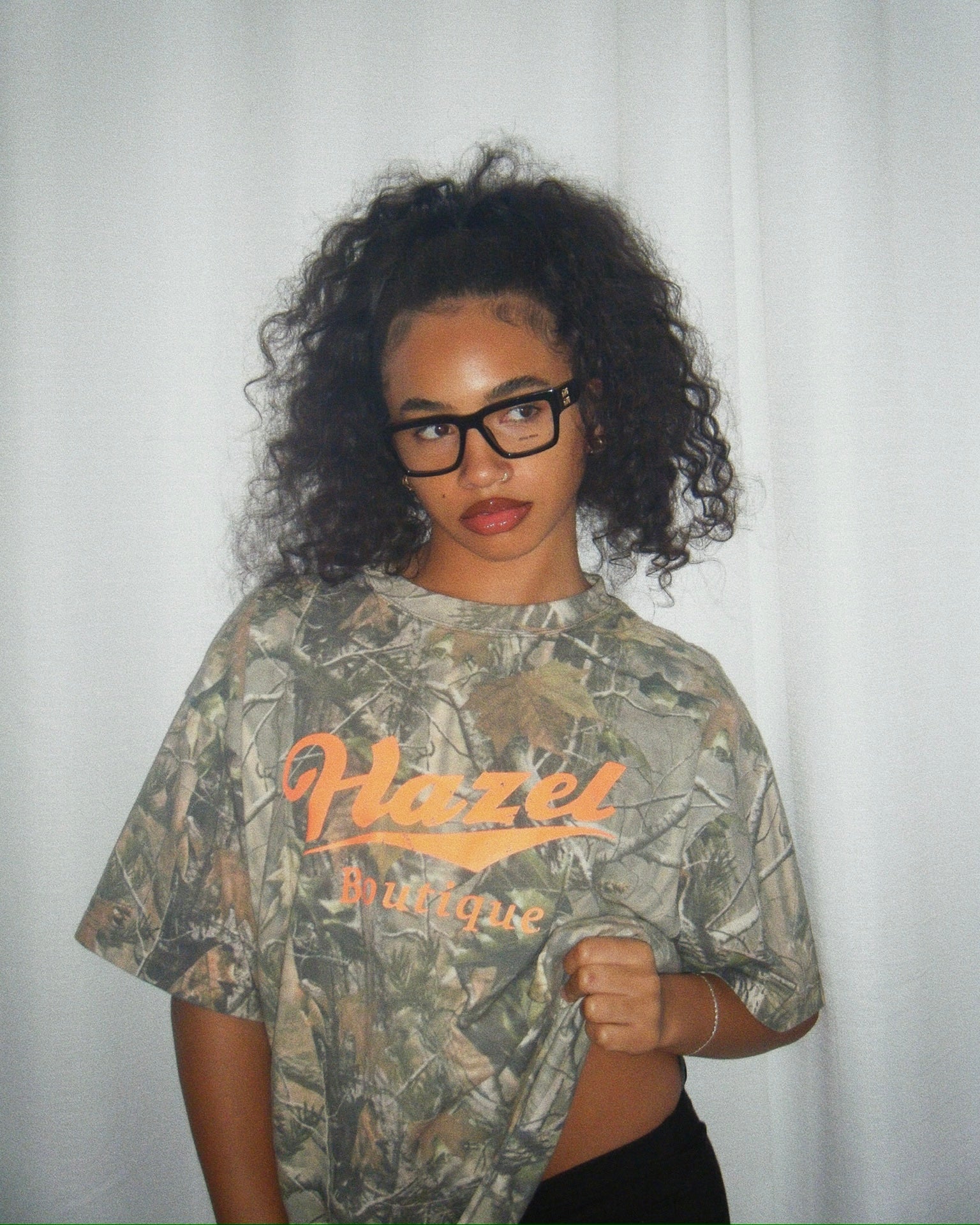 The HB Hunter Tee – Hazel Boutique