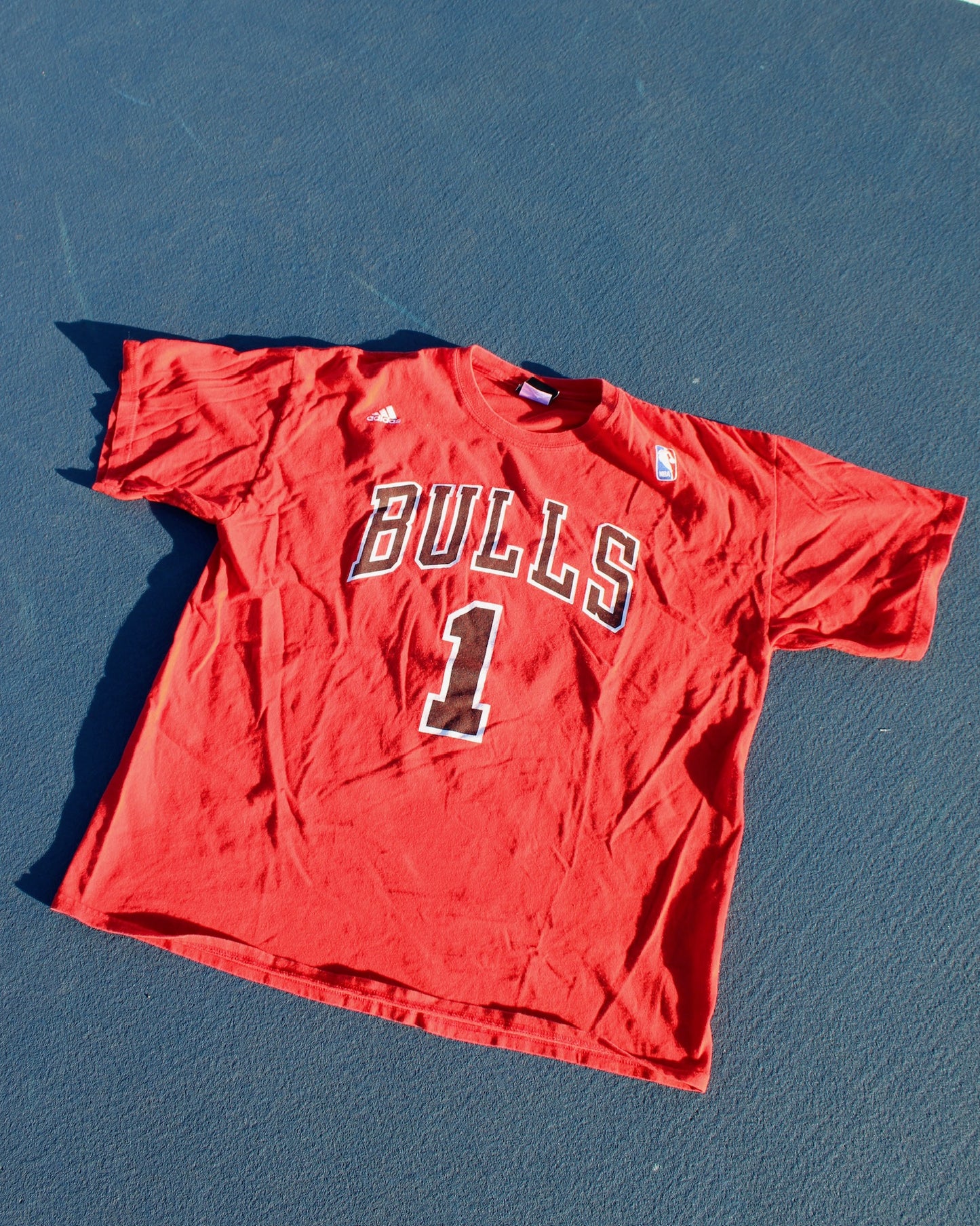 EVI11 Twin Vintage Bulls Tee