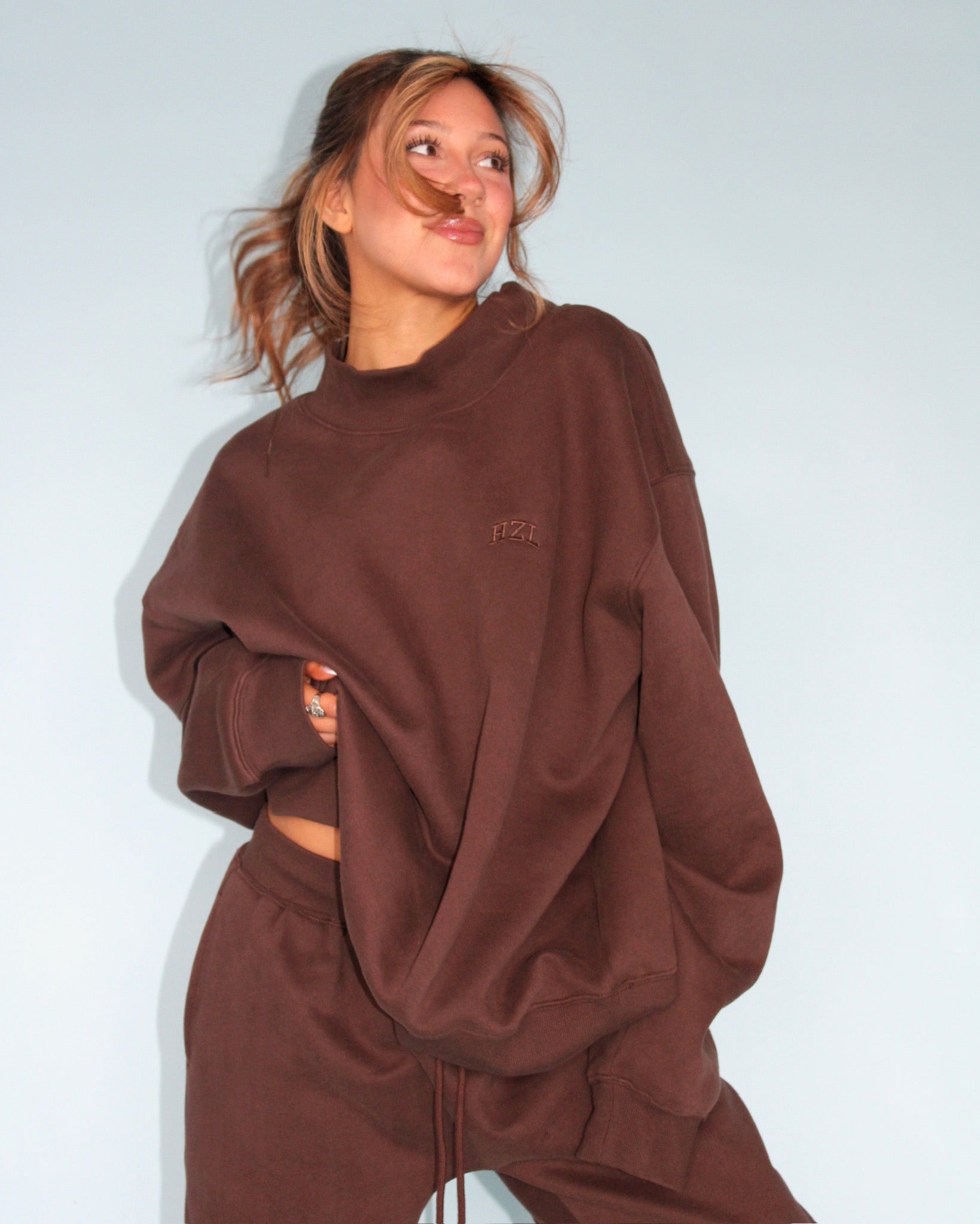 Mochaly♡ The HZL Espresso Mockneck – Hazel Boutique
