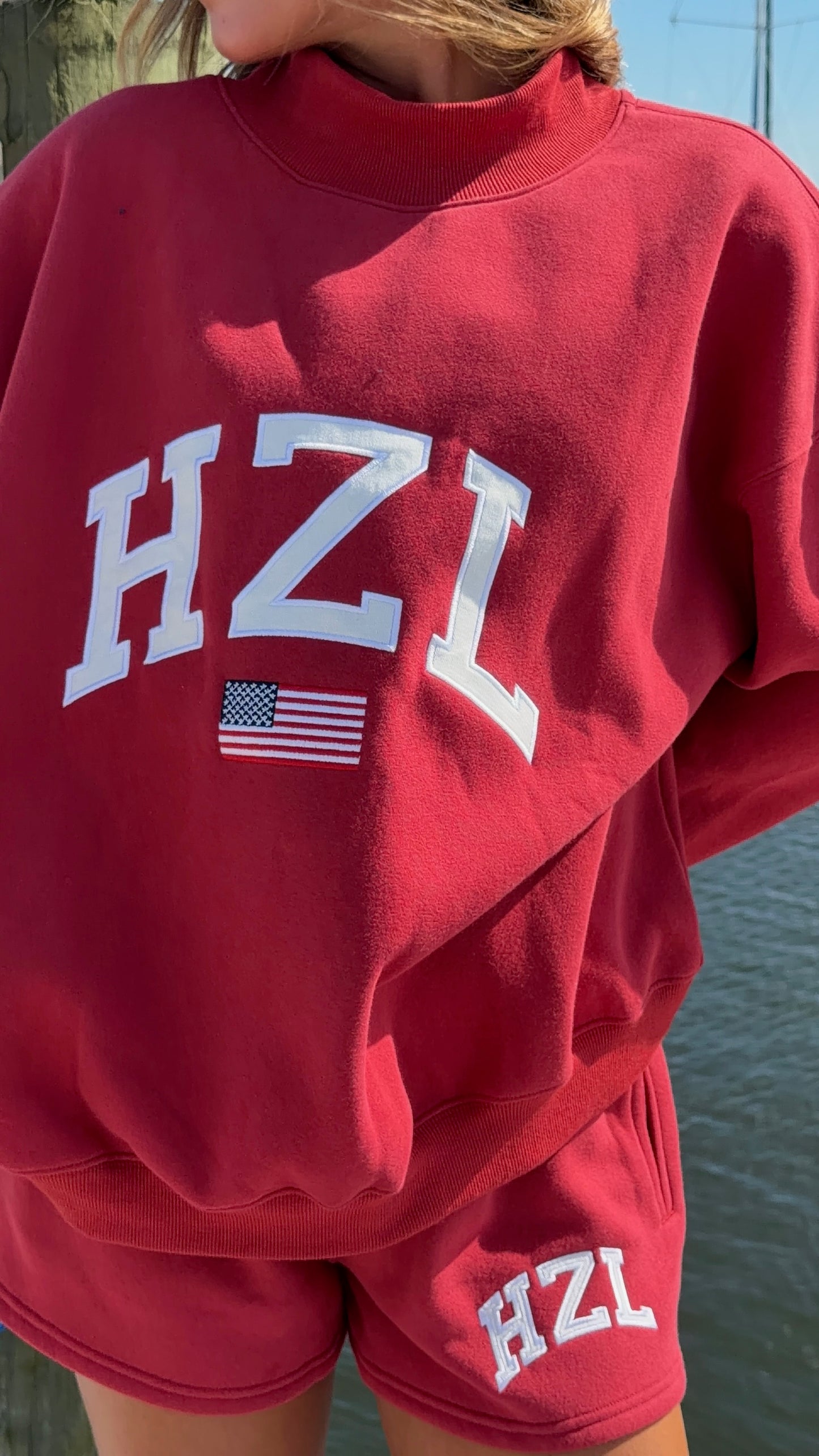 The HZL Miss America Mockneck // Cherry