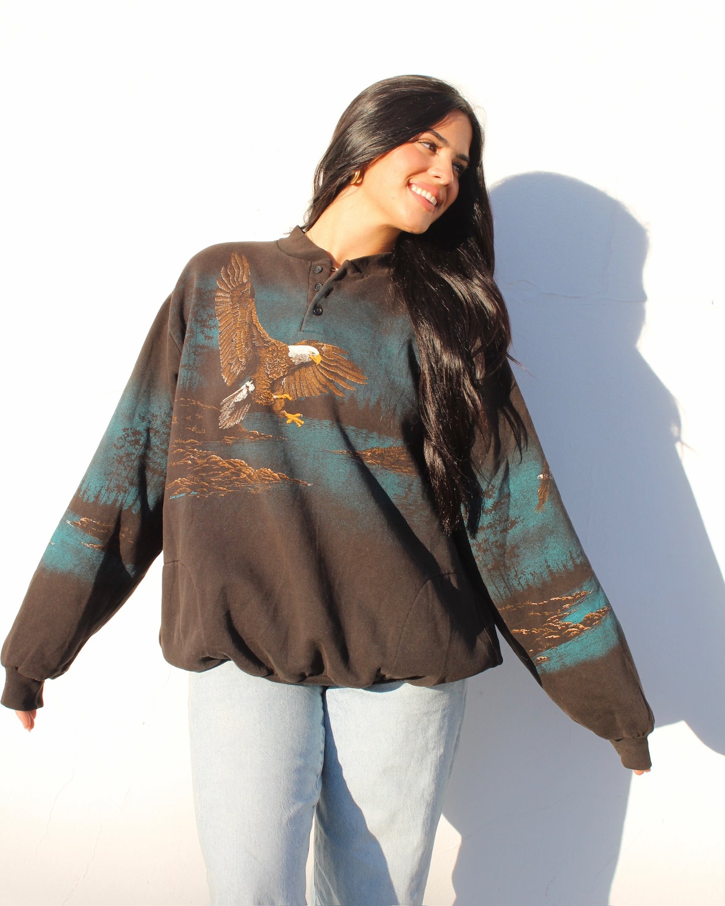 EVI11 Twin Vintage Scenic Crewneck