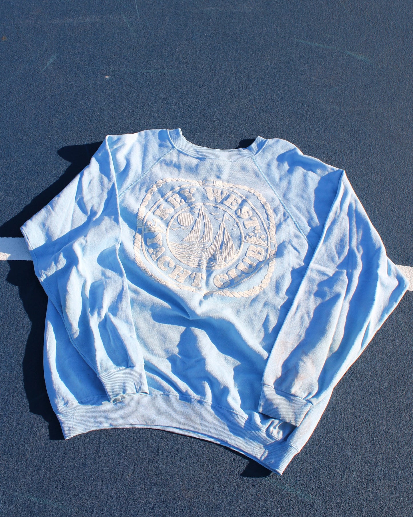 EVI11 Twin Vintage Key West Crewneck