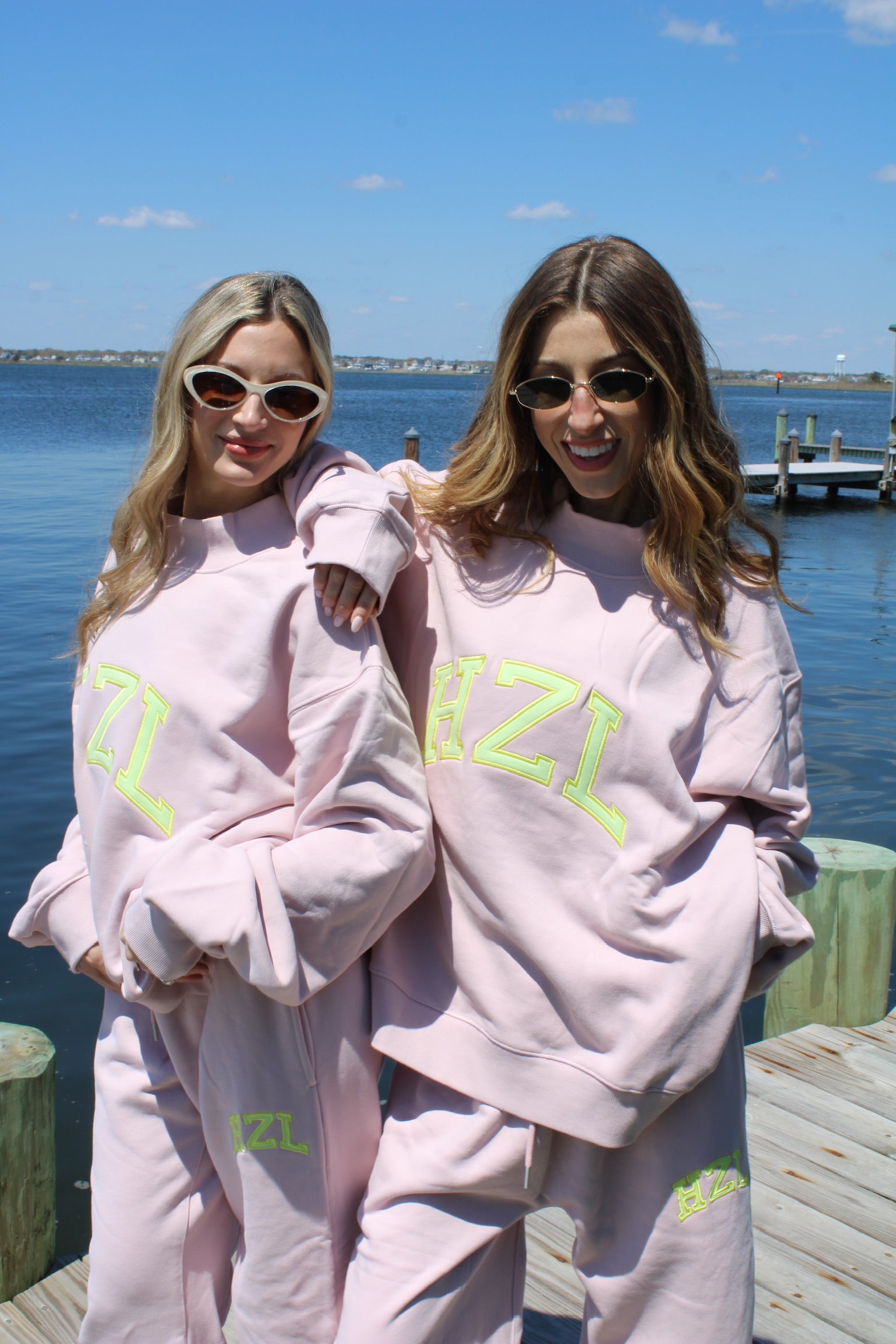 The HZL Kiwi Mockneck – Hazel Boutique