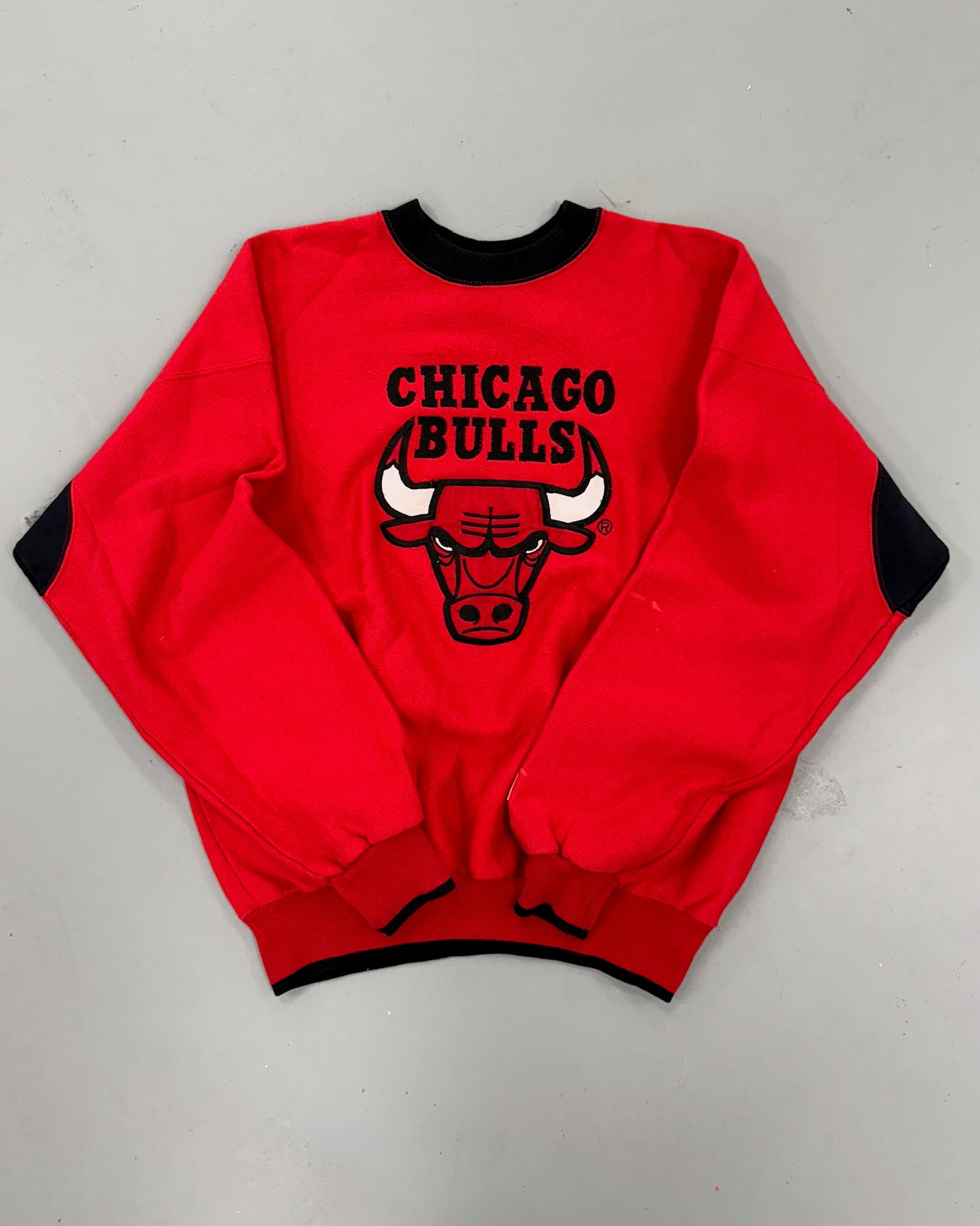 EVI11 TWIN VINTAGE CREWNECK-BULLS