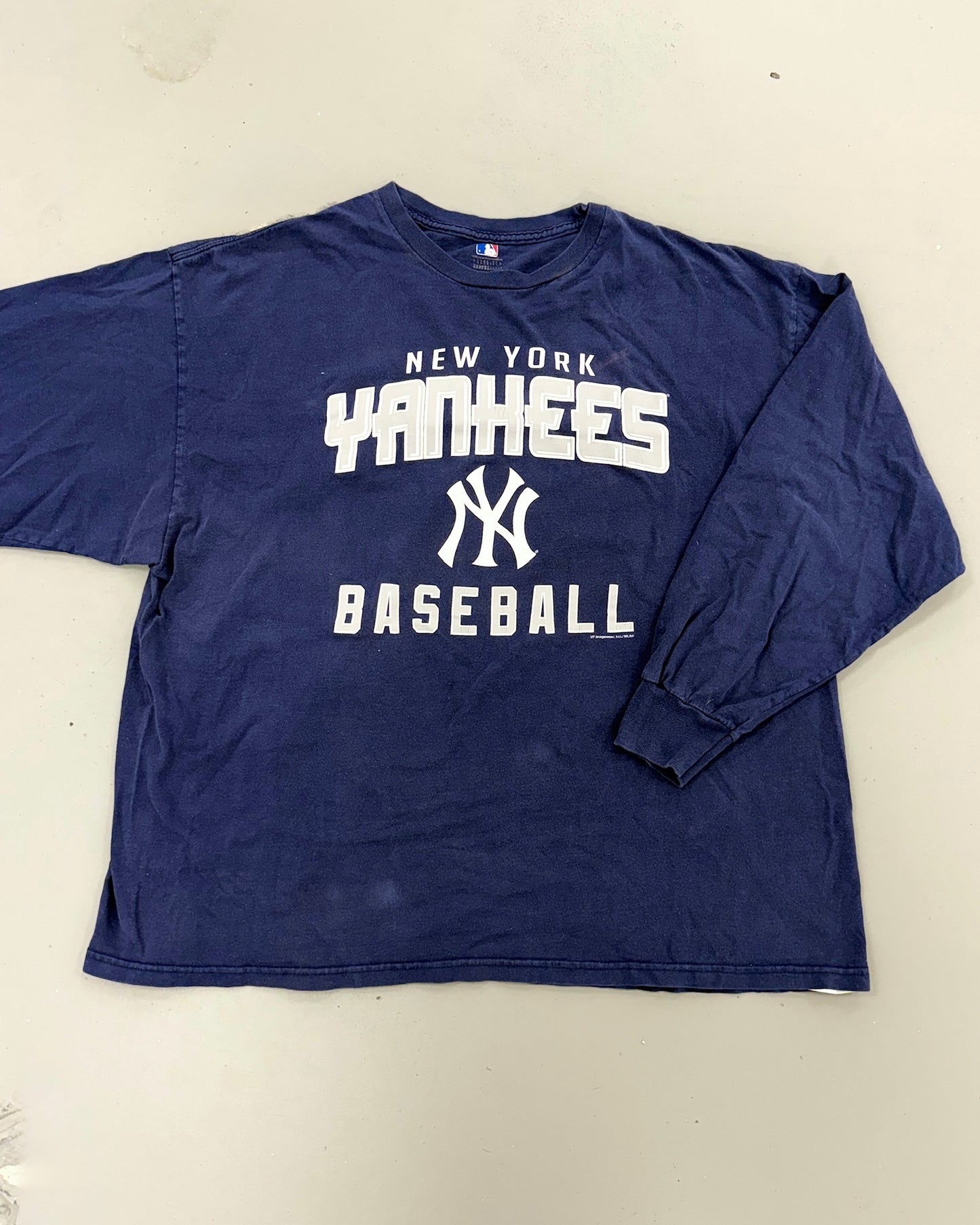 EVI11 TWIN VINTAGE LONG SLEEVE- YANKEES BASEBALL