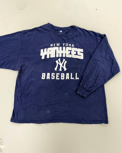 EVI11 TWIN VINTAGE LONG SLEEVE- YANKEES BASEBALL