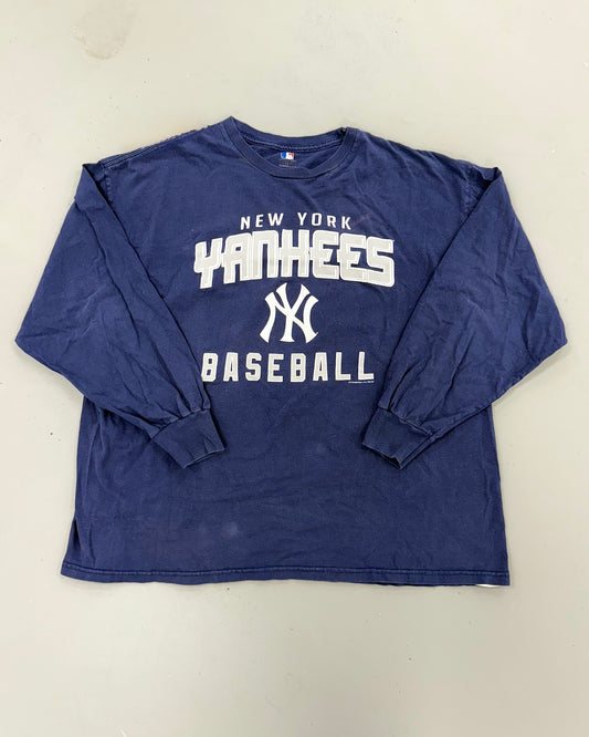 EVI11 TWIN VINTAGE LONG SLEEVE- YANKEES BASEBALL